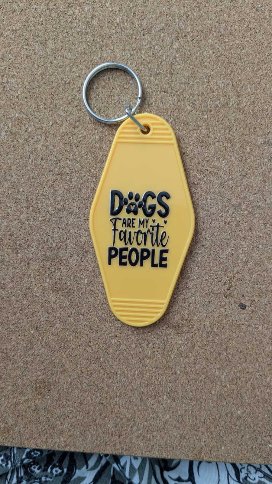 Retro Motel Keychains Dog Sayings
