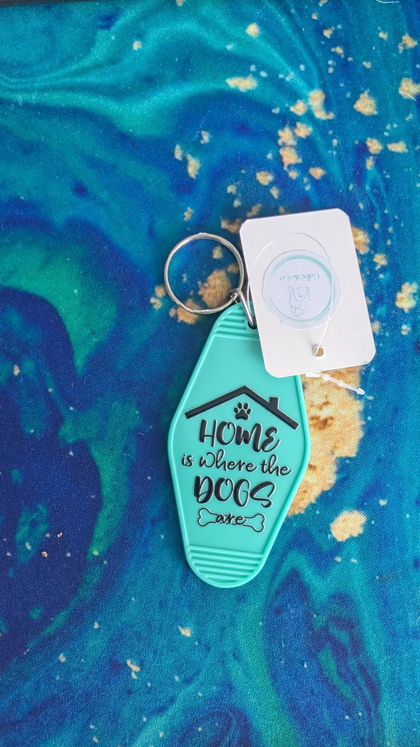 Retro Motel Keychains Dog Sayings